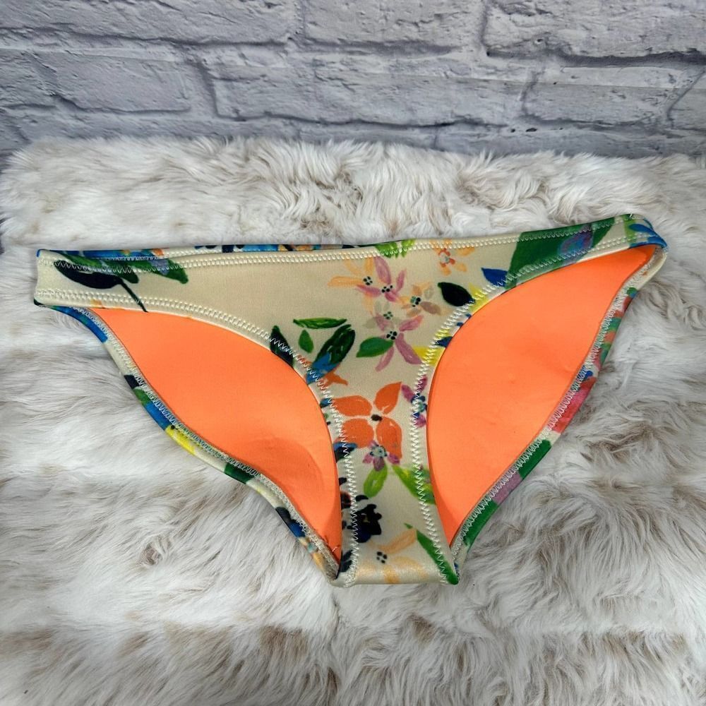 Triangl‎ Neoprene Floral Bikini Bottom Size Small